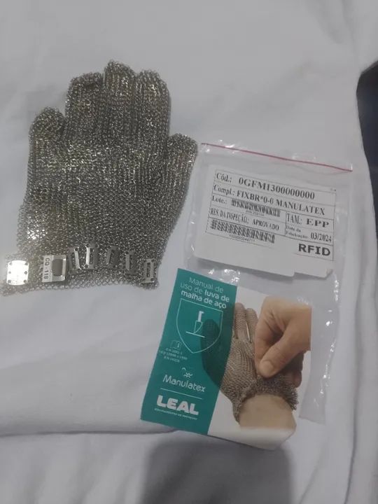 Luva EPI Malha de aço NOVA - Foto 4