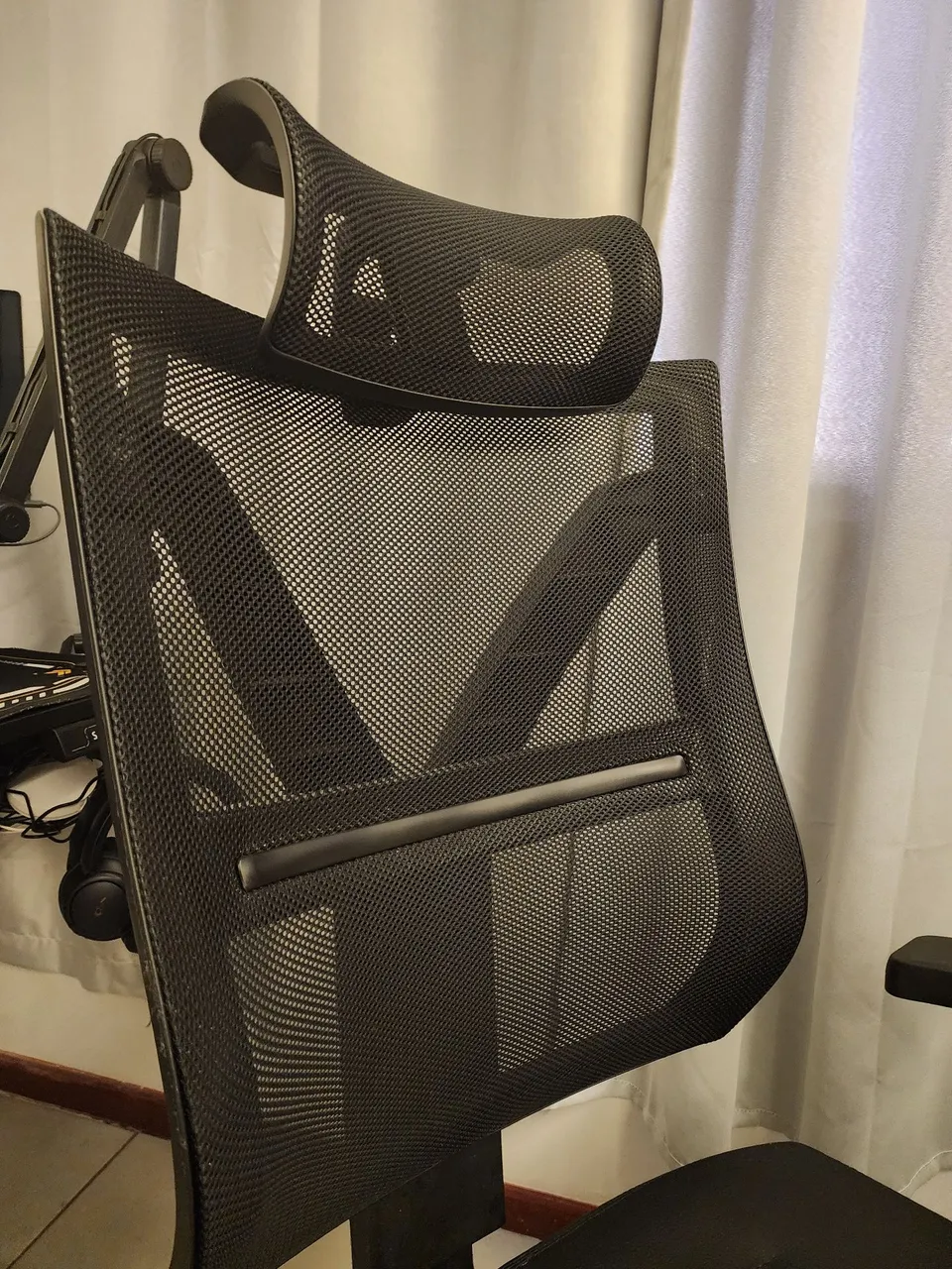 Cadeira de Escritório Ergonômica PlaxMetal
