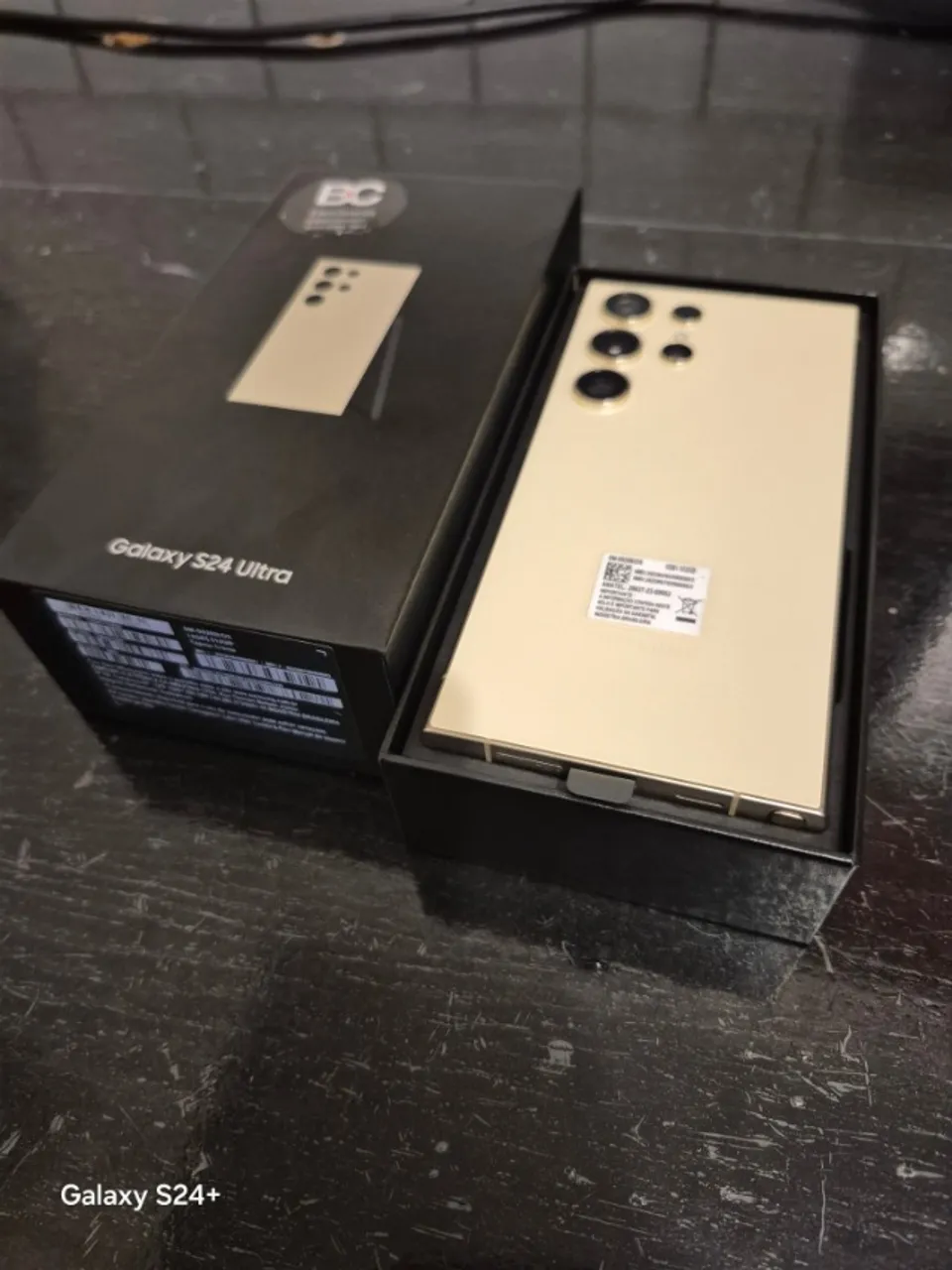S24 Ultra 512GB Titânio Creme Com Nota Fiscal e Garantia até Dezembro 2025