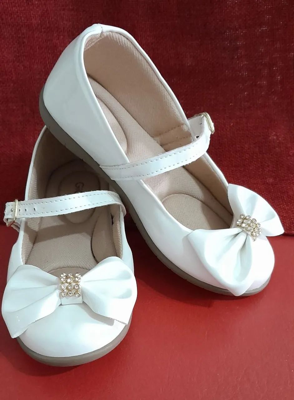 Sapatilha Infantil Branca com Laço e Strass - Foto 4