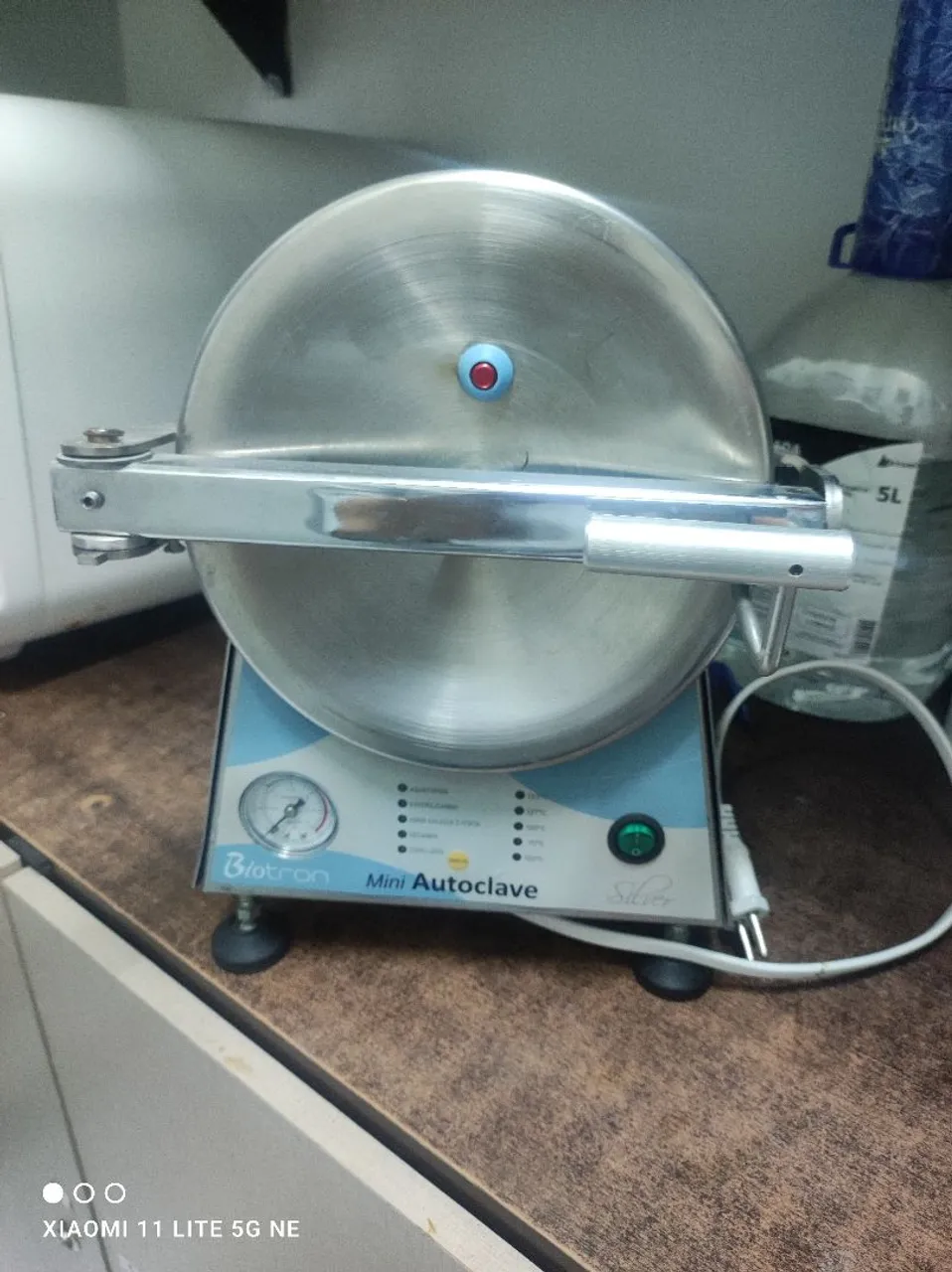 Autoclave Mini Biotron Silver