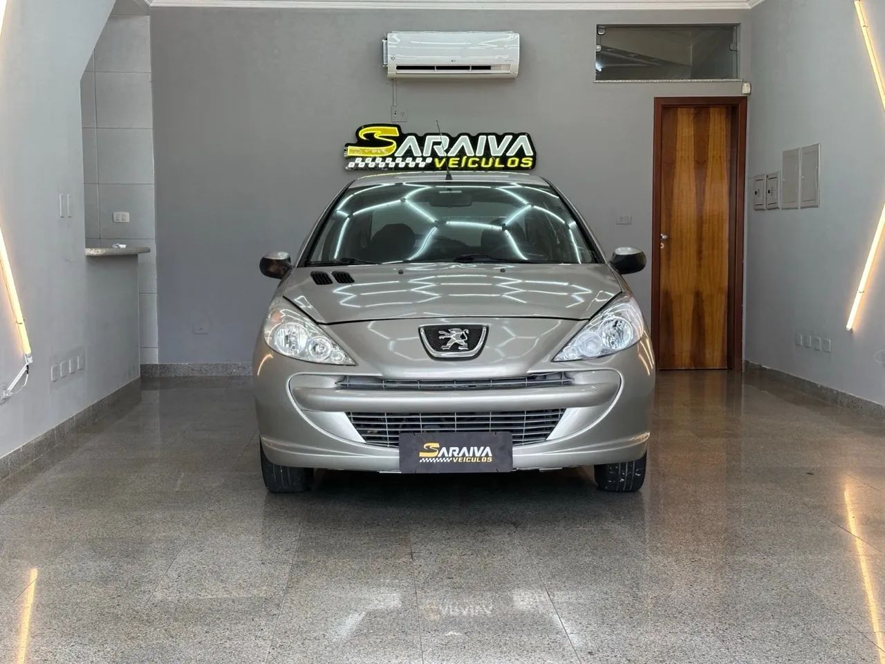 Peugeot 207 XR 1.4 2013 completo  - Foto 2