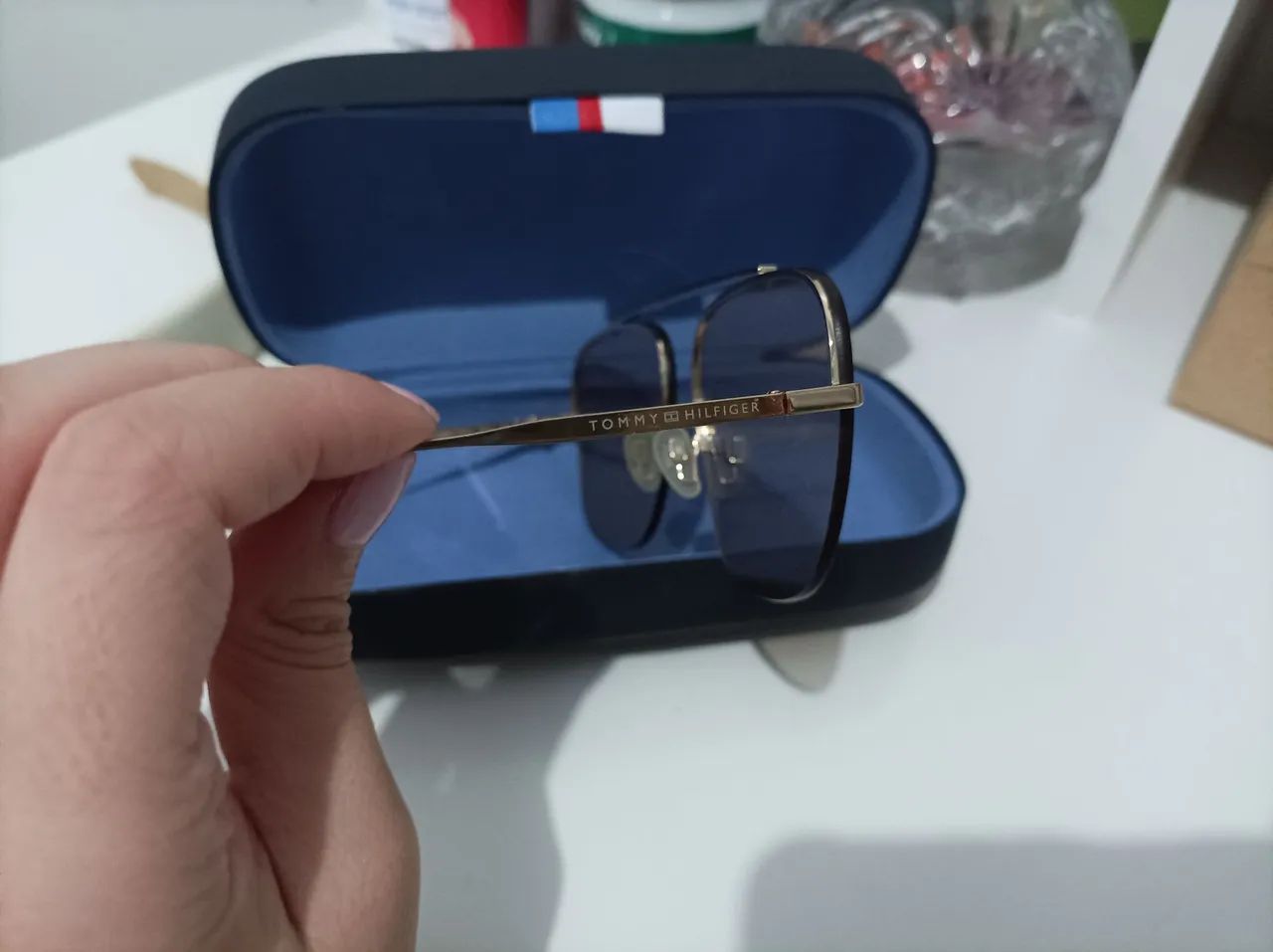 Óculos original tommy hilfiger  - Foto 5