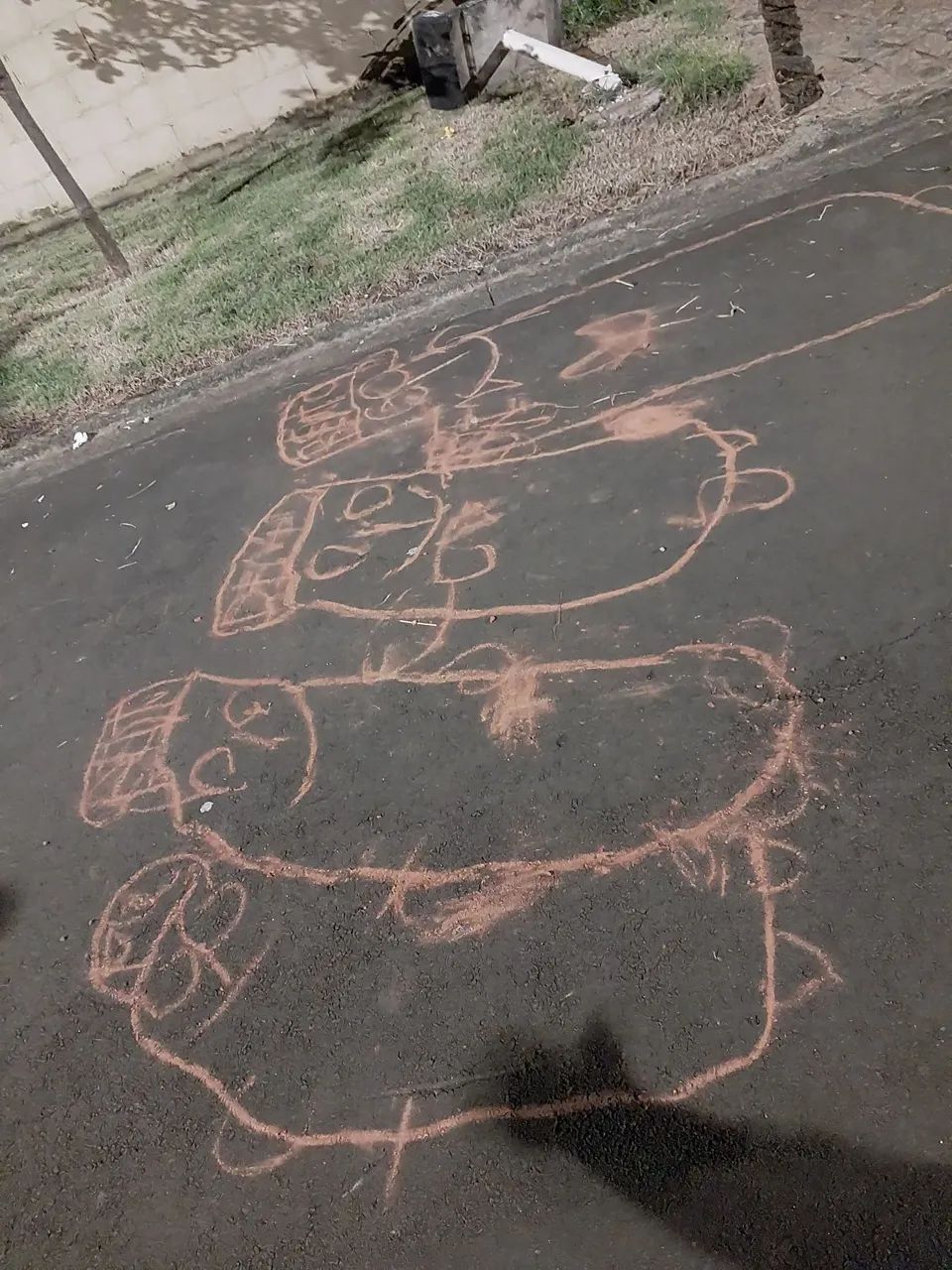 Troco casa por chácara 