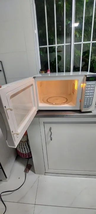 Micro-ondas Electrolux entrego  - Foto 3