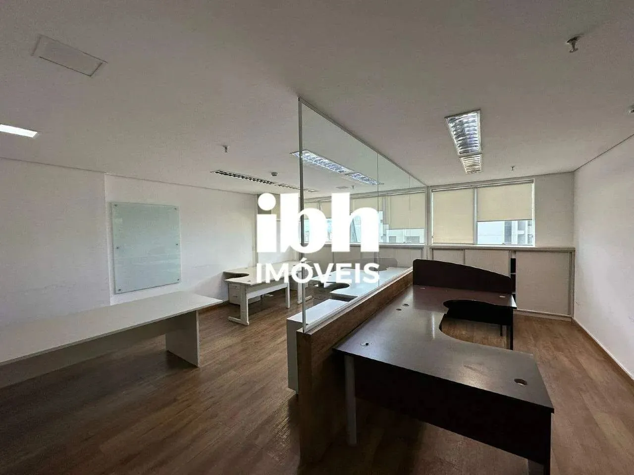 Sala para alugar no Vila da Serra