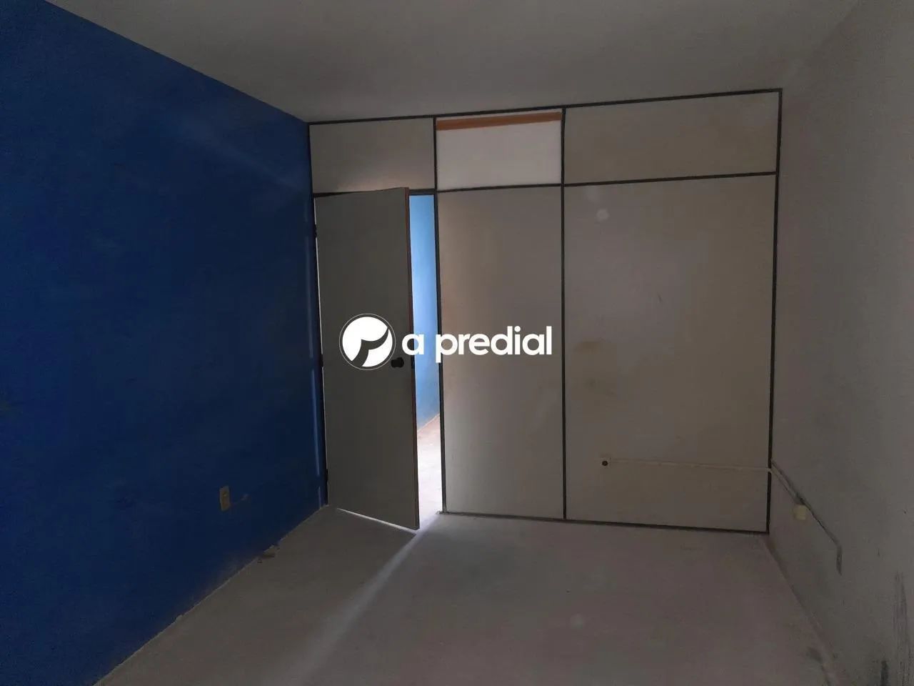 Locação de Comercial / Sala na cidade de Fortaleza - Foto 2