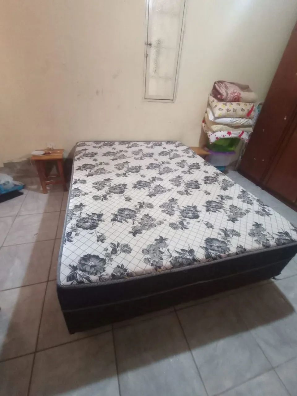 Mesa e outros 64308482845827122