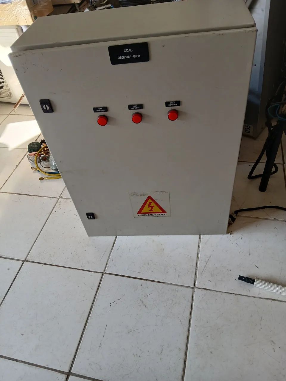 Quadro de Distribuição Elétrica Industrial - Foto 3