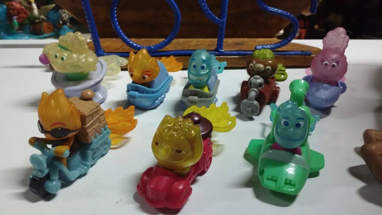 Coleção de Miniaturas elementos Pixar unidade 