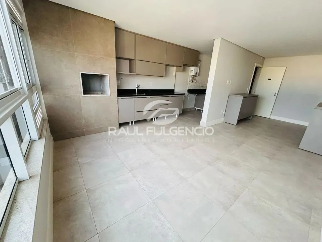Apartamento novo no Centro, perto da JK e Higienópolis, com dois quartos, churrasqueira e 
