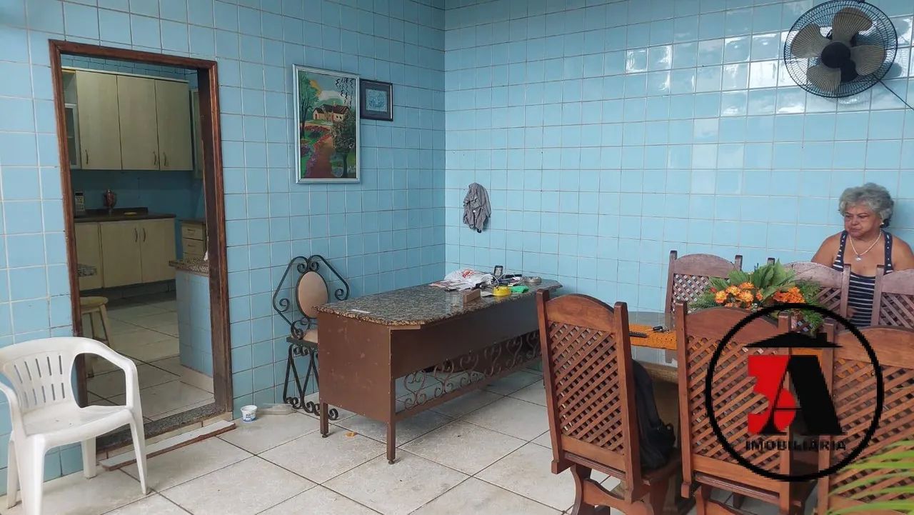 Prédio Comercial c/ 350m2 construção na Av. Calama - Foto 5