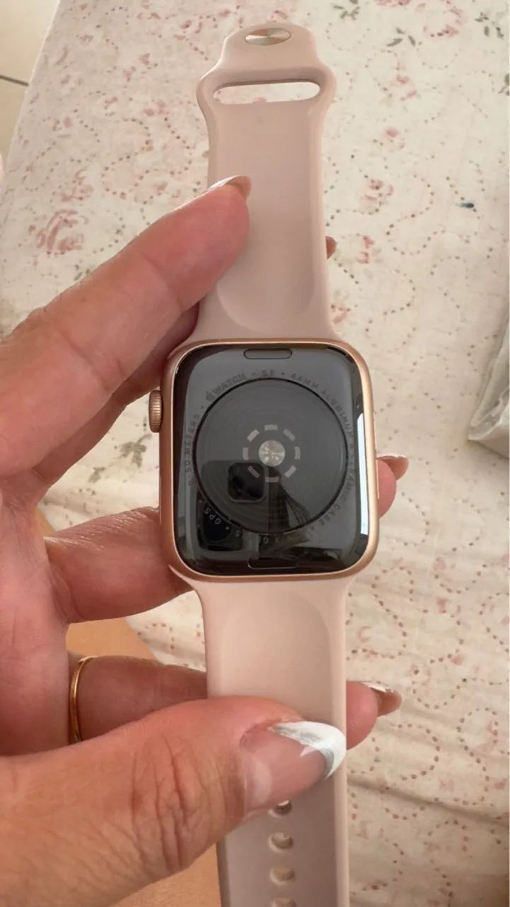 Apple Watch Series SE - Rose Gold  - Foto 2