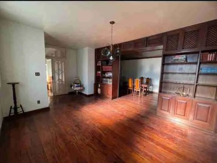 Casa Ampla à Venda e Locação no Parque Turf Club  4 Quartos, 2 Suítes e 5 Vagas, Campos do - Foto 3