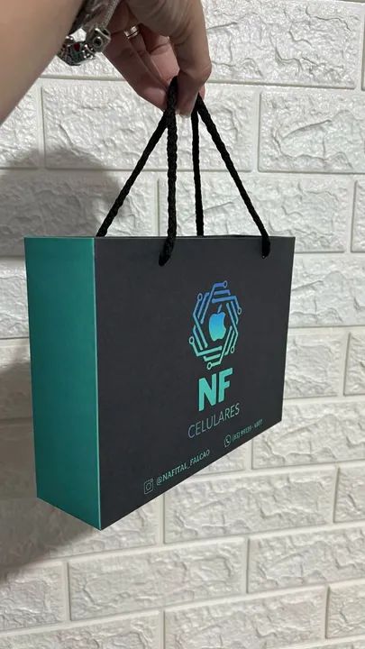 Sacolas (M) personalizada para presentes  - Foto 2