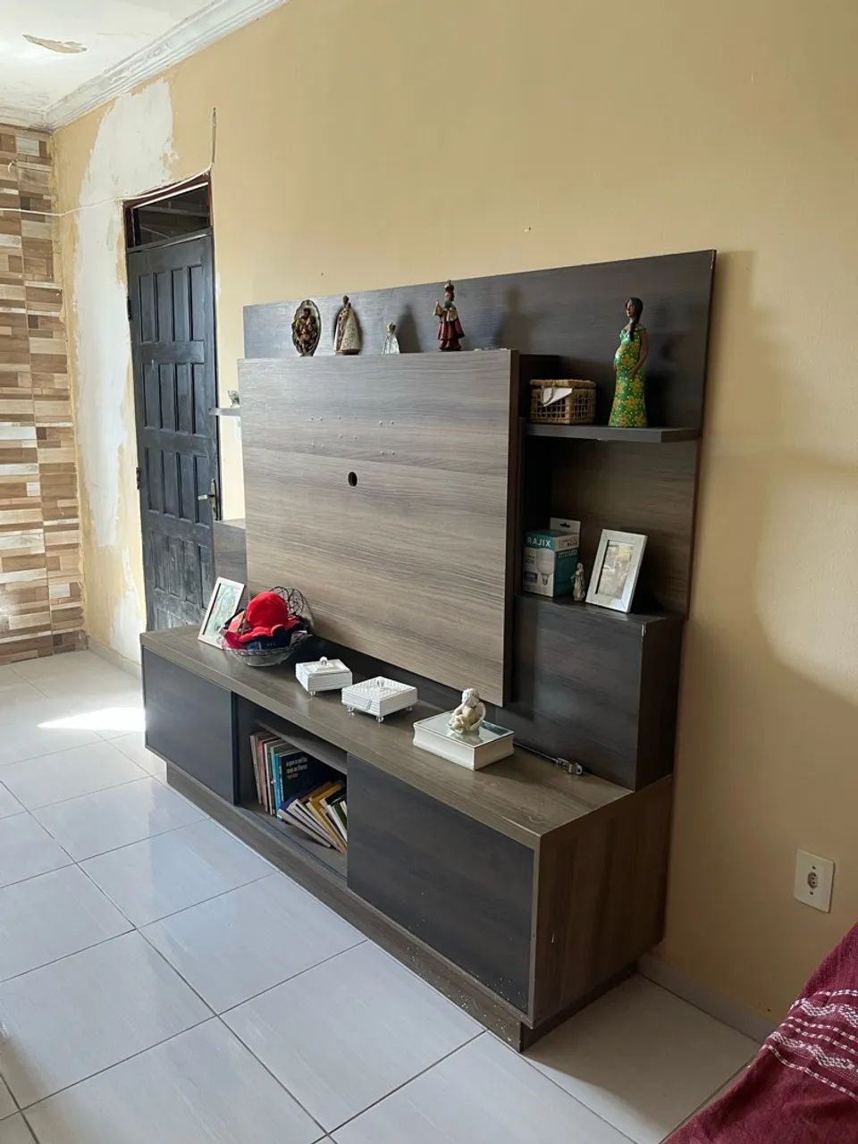 VENDO PAINEL PARA TV COM BANCADA - Foto 3