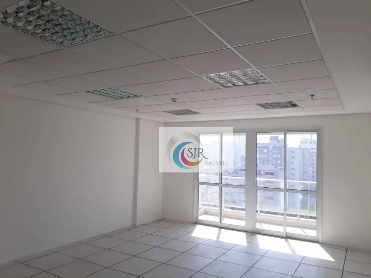 Excelente Conjunto Comercial com 228 m2 de área útil, 5 vagas de Garagem, Pinheiros, Metrô - Foto 2