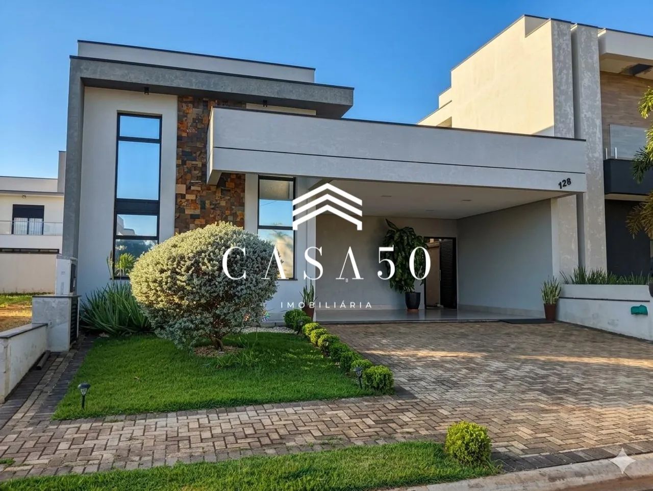 Casa à venda Térrea em Condomínio