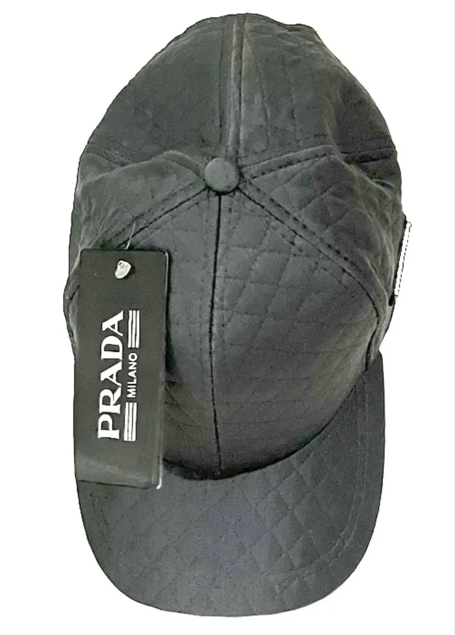 Boné Prada unissex cinza