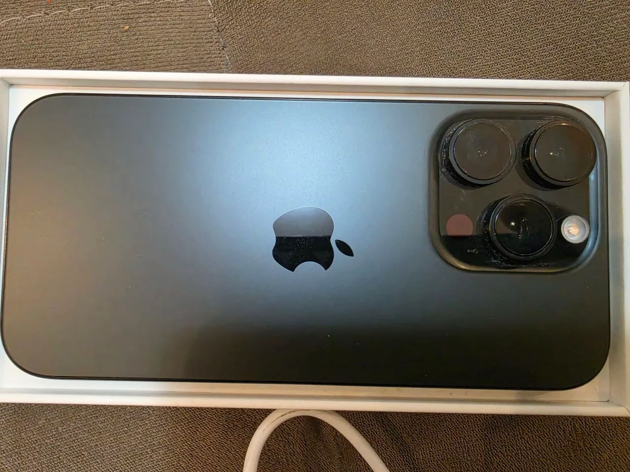 Iphone 16 PRO  - Foto 4