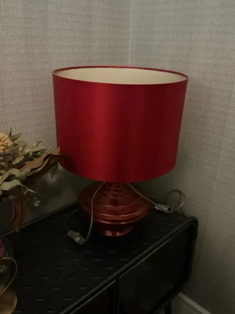 Abajur Vermelho Design Moderno - Foto 3