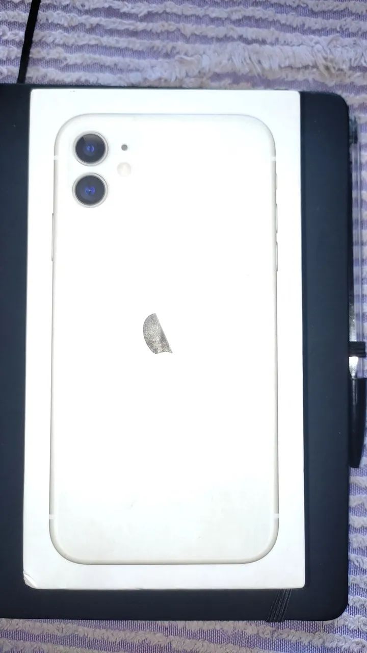 Iphone 11 64gb (único dono) - Celulares e Smartphones - Centro