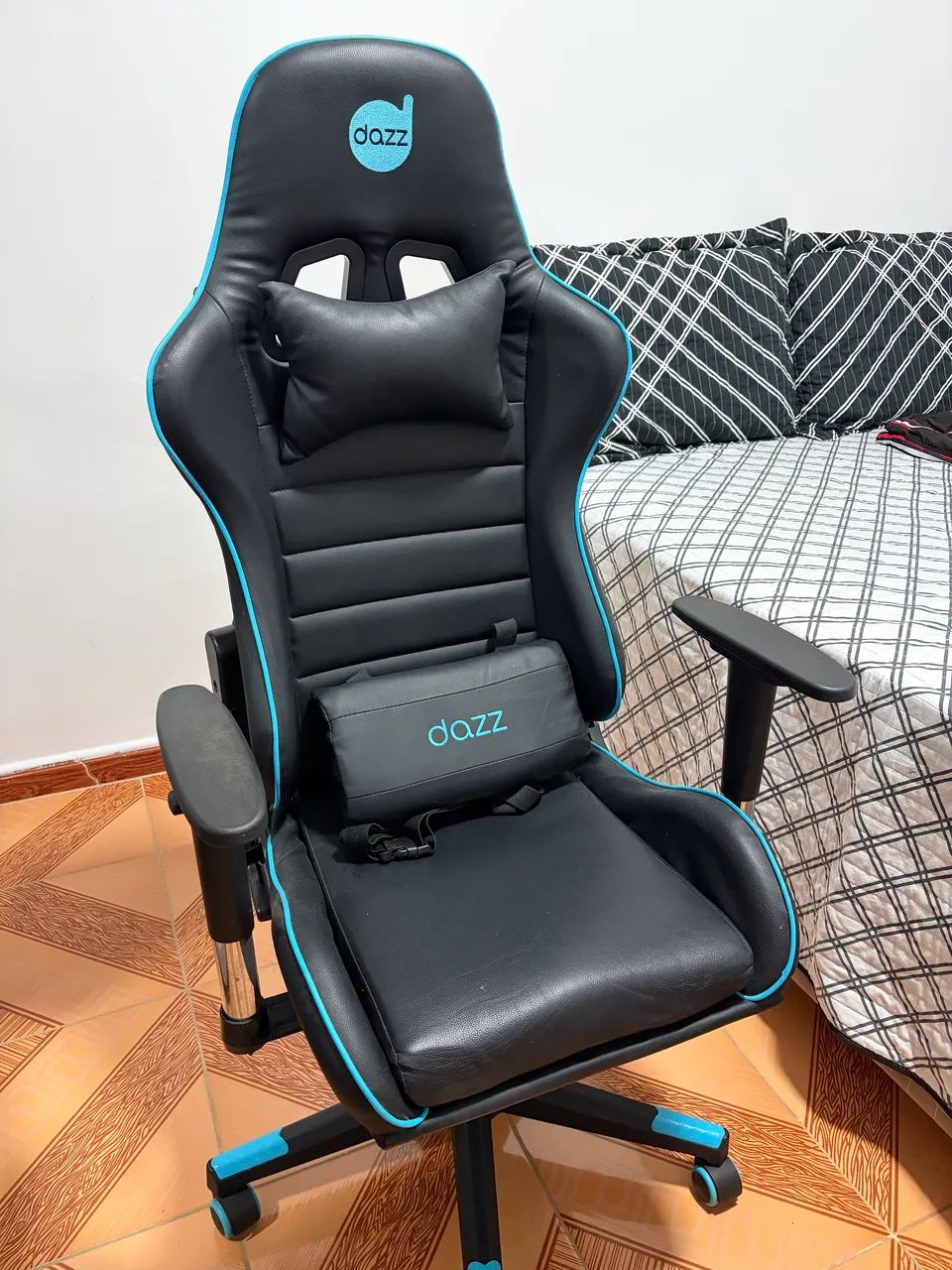 Vendo cadeira gamer Dazz Prime-X V2
