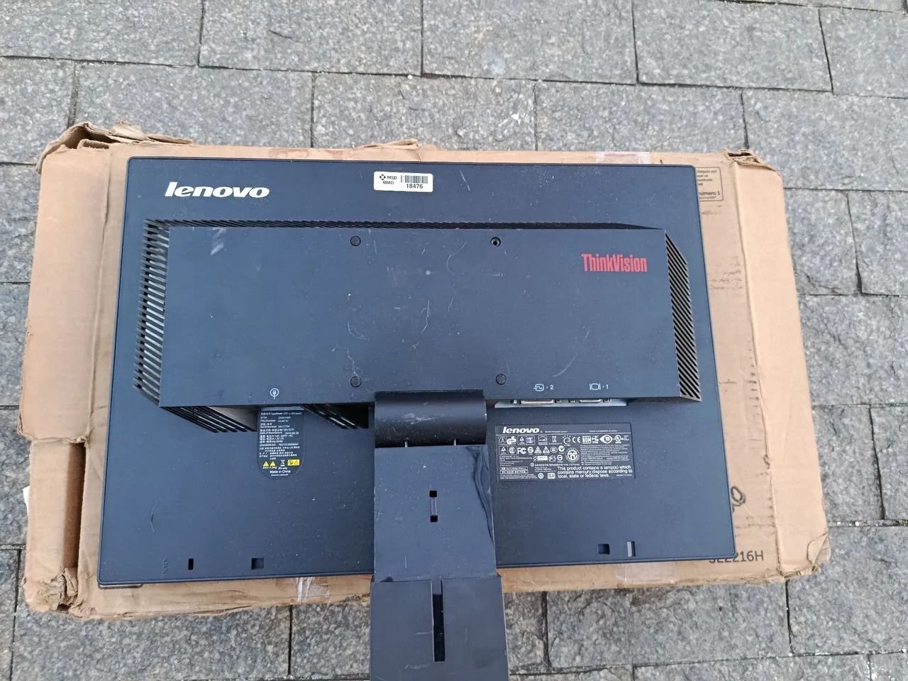 Monitor Dell valor R$ 120,00 semi novo - Foto 2