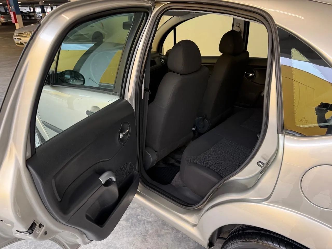 Citroen C3 Exclusive 1.4 Flex 8V 5P 2012 - Foto 3