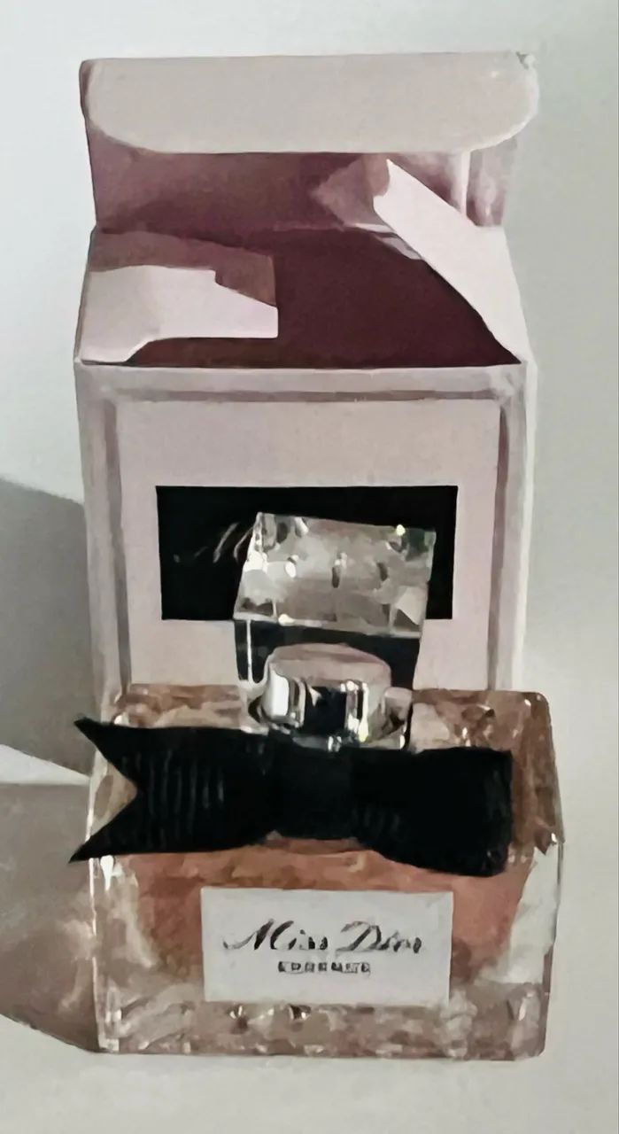Perfume Miss Dior Essence 5ml miniatura 