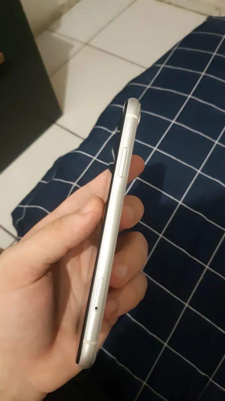 Iphone XR 128gb - Foto 3