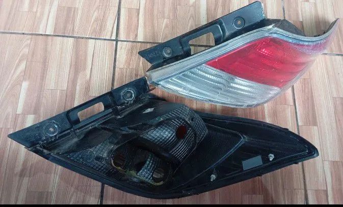Lanternas traseiras do prisma, ano 2016 e 2017, São original. - Foto 3