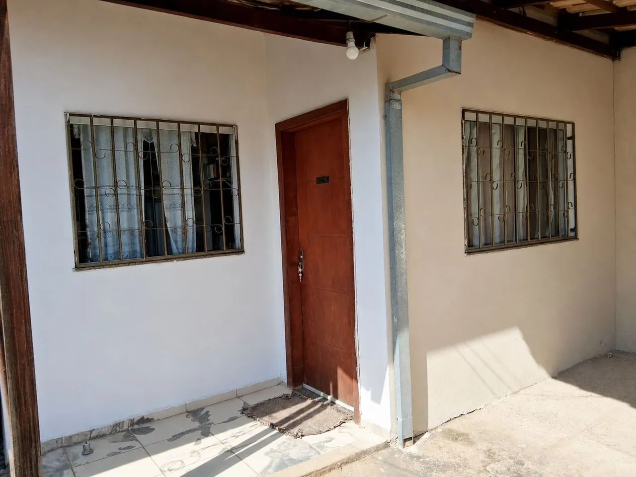 Vendo uma casa  - Foto 2