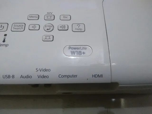  Projetor Epson  Powerlite W18+ H550A -3000 lumes-wirelles-super novo - Foto 2