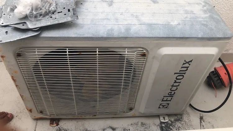 Ar condicionado ELECTROLUX 9000 btus - Foto 2
