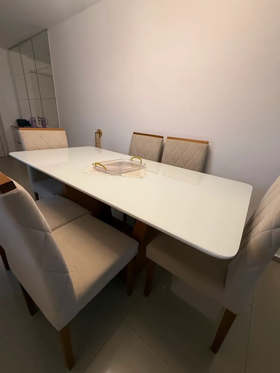Mesa de jantar com 06 cadeiras  - Foto 5