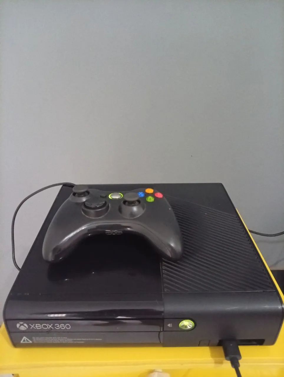 Xbox 360 super slim
