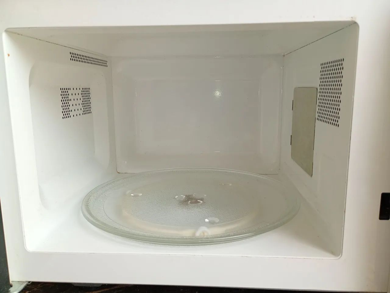 Microondas Electrolux 31  - Foto 3