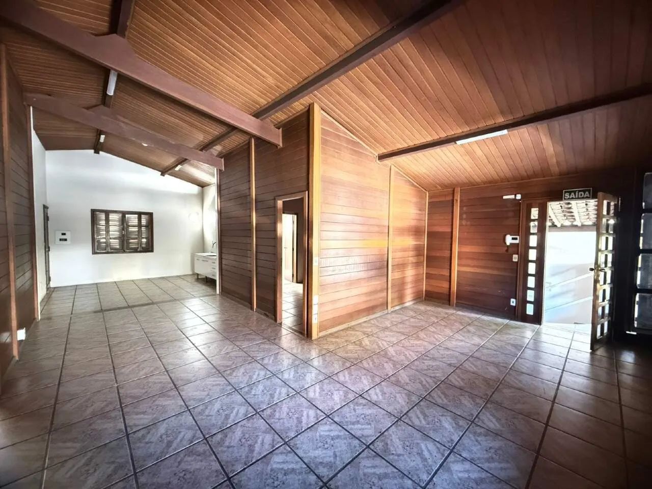 Casa comercial para alugar no centro do Barreiro! - Foto 2
