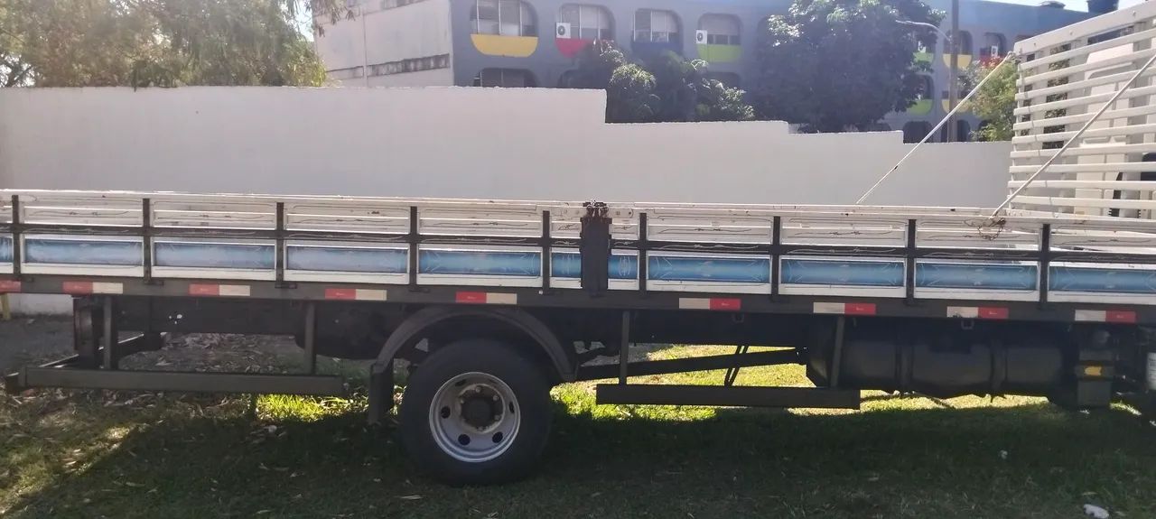 CARGO 816 S - Foto 4