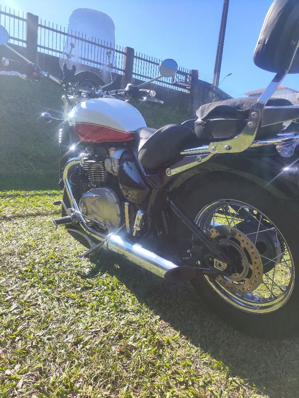 Triumph bonnevile speed master  - Foto 5