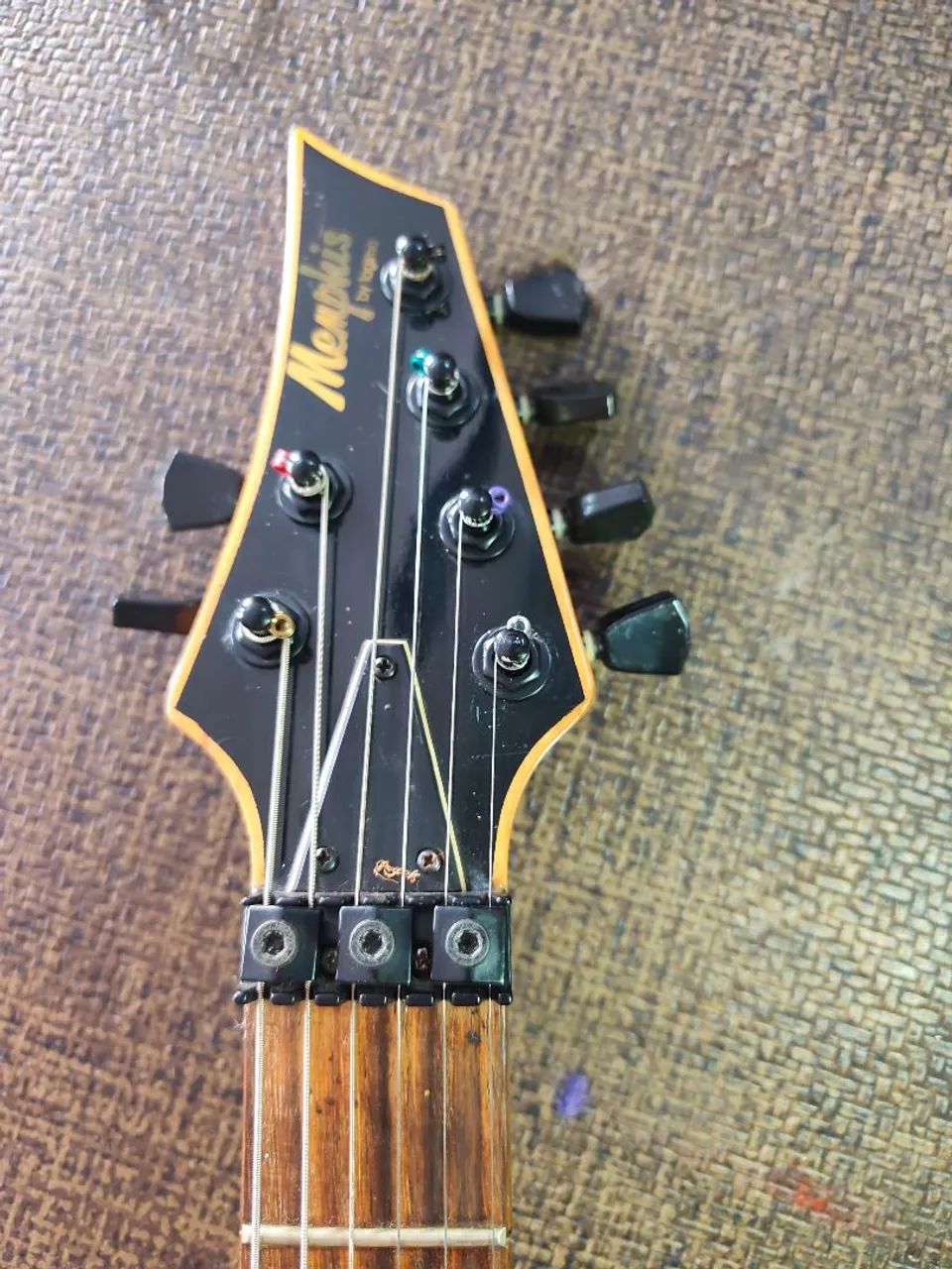 Guitarra Menphys - Tagima - Foto 3