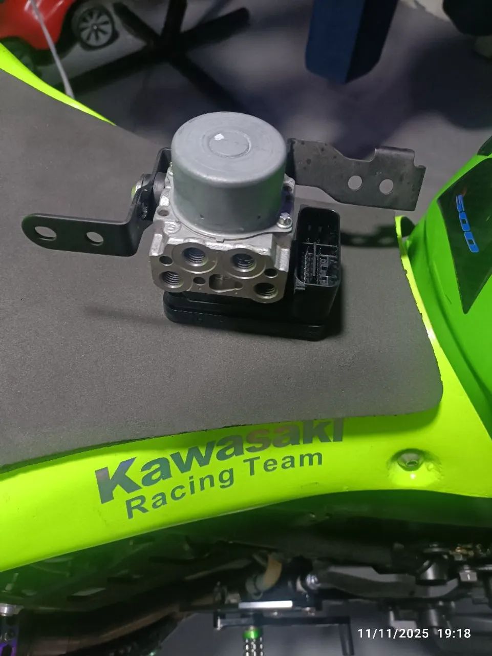 Módulo ABS Kawasaki Ninja, Z ou Versys - Peças para motos