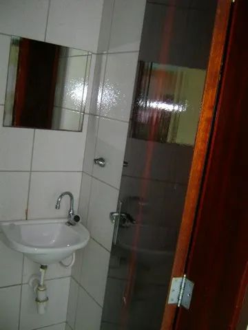 AMPLA SALA, NA COBERTURA DE UM PRÉDIO COM FUNDOS PARA A AVENIDA HERÁCLITO GRAÇA, APROPRIAD - Foto 4