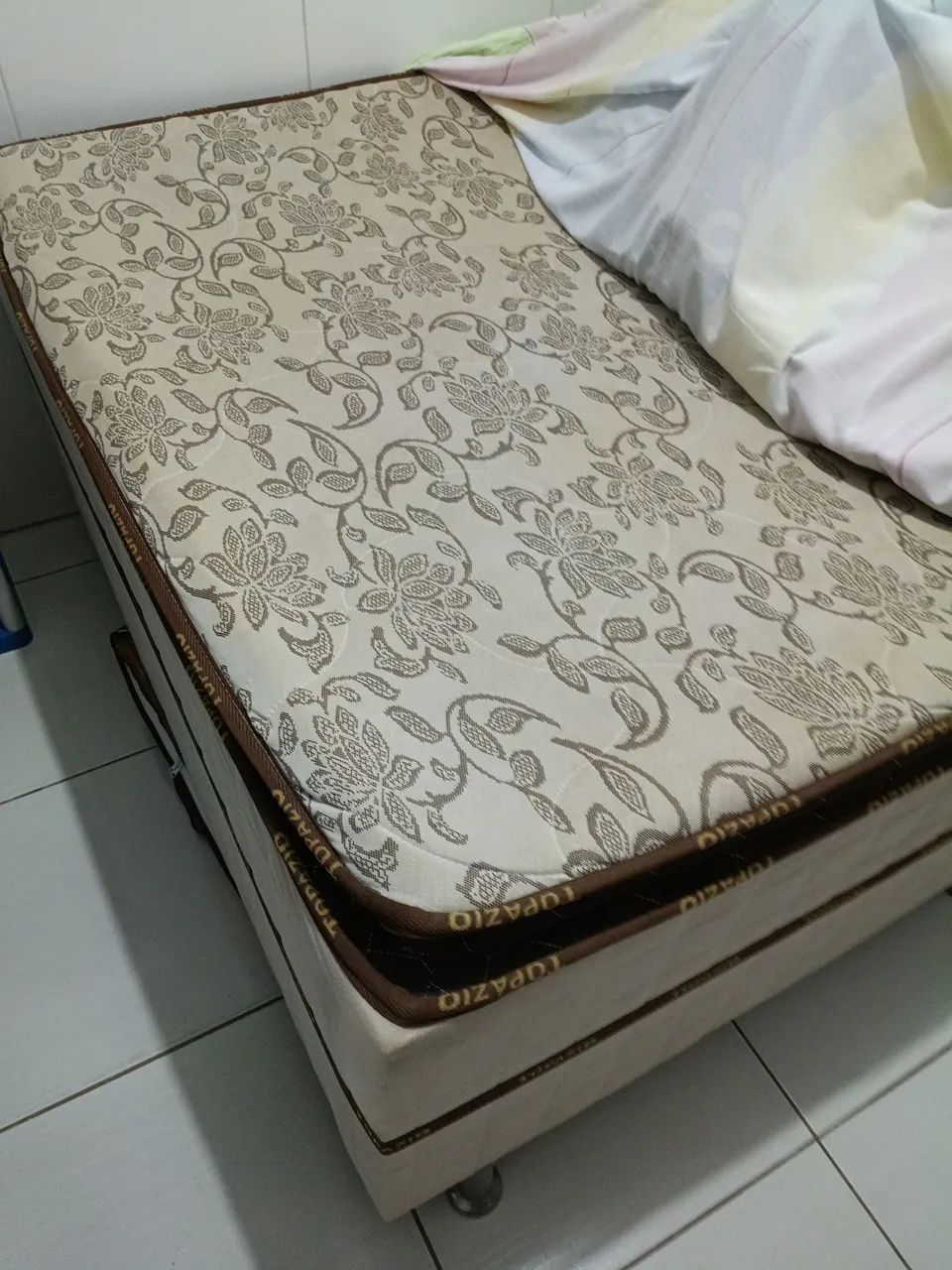 Cama de casal 