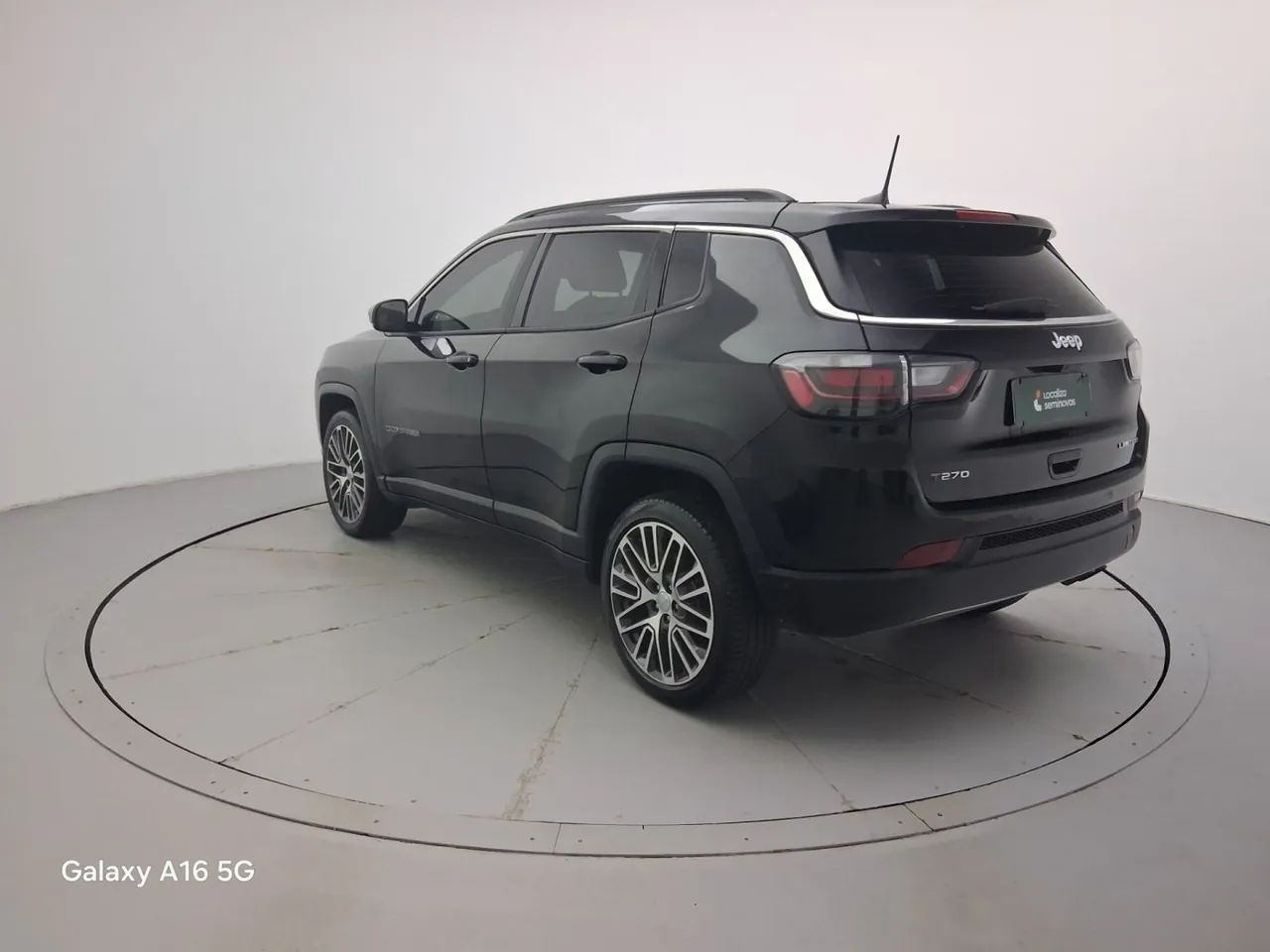 Jeep Compass LIMITED T270 1.3 TB 4x2 Flex Aut, foto 3 de 18