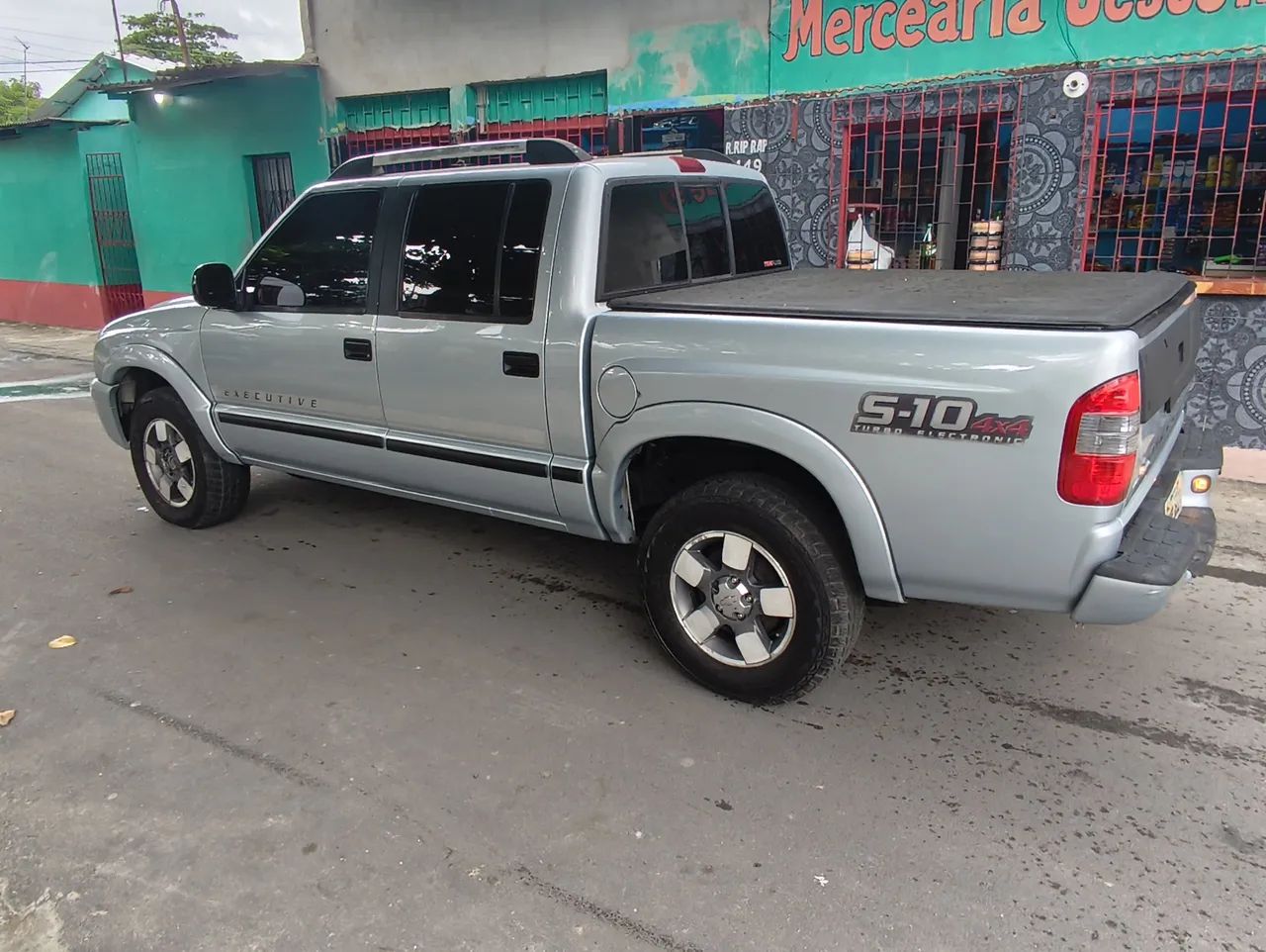 Chevrolet S10 Pick-up Exec. 2.8 4X4 CD TB Int.dies 2011 - Foto 4