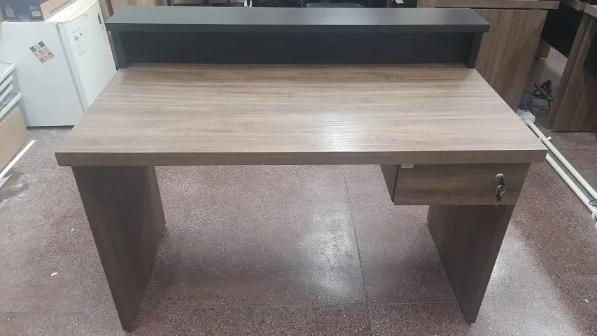 Mesa de escritório - Foto 5