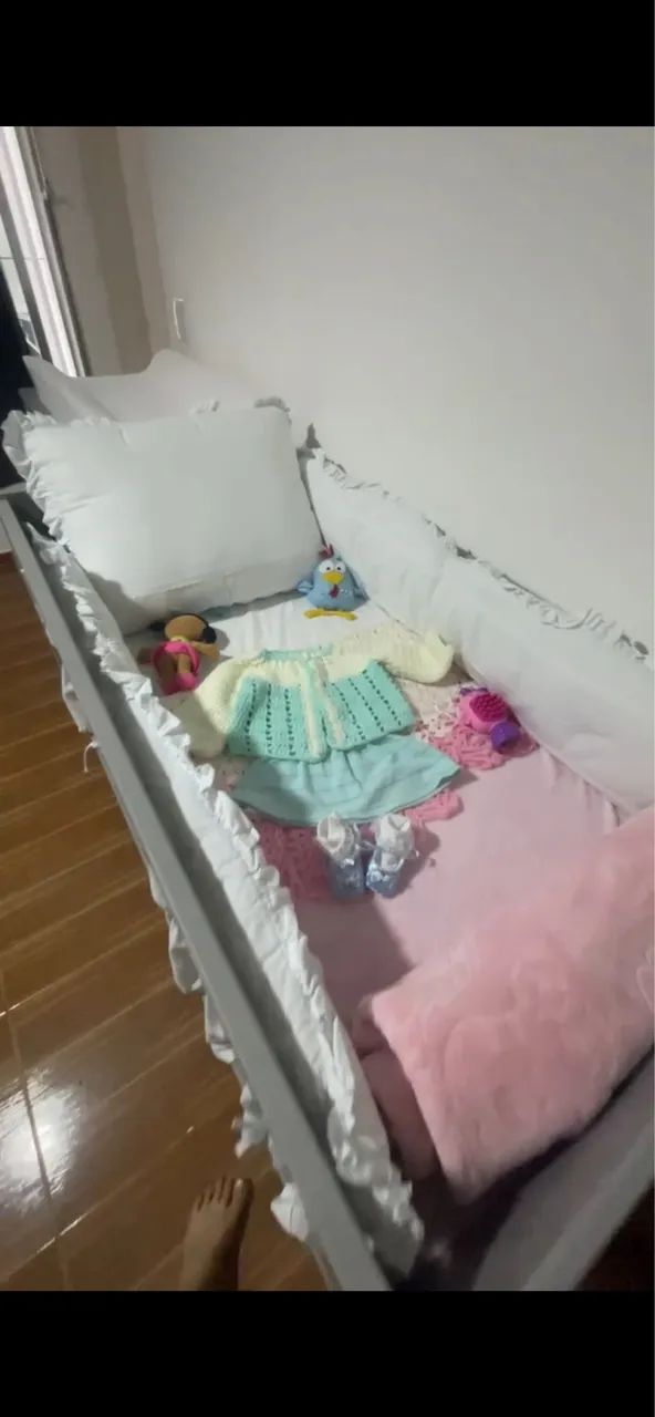 Berço 2 em 1 vira cama  - Foto 2