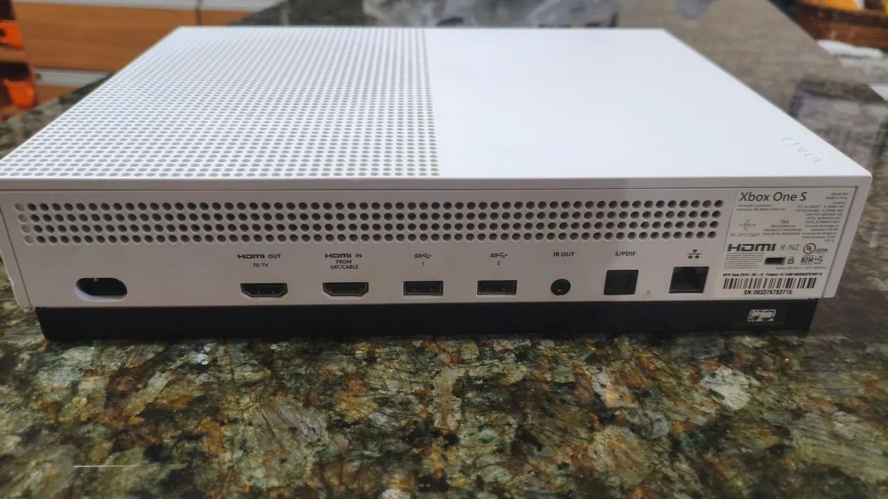 Xbox one s 1TB - Foto 5